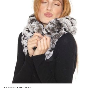 NWT Linda Richards 100%Rex Rabbit transforming a simple outfit to spectacular.